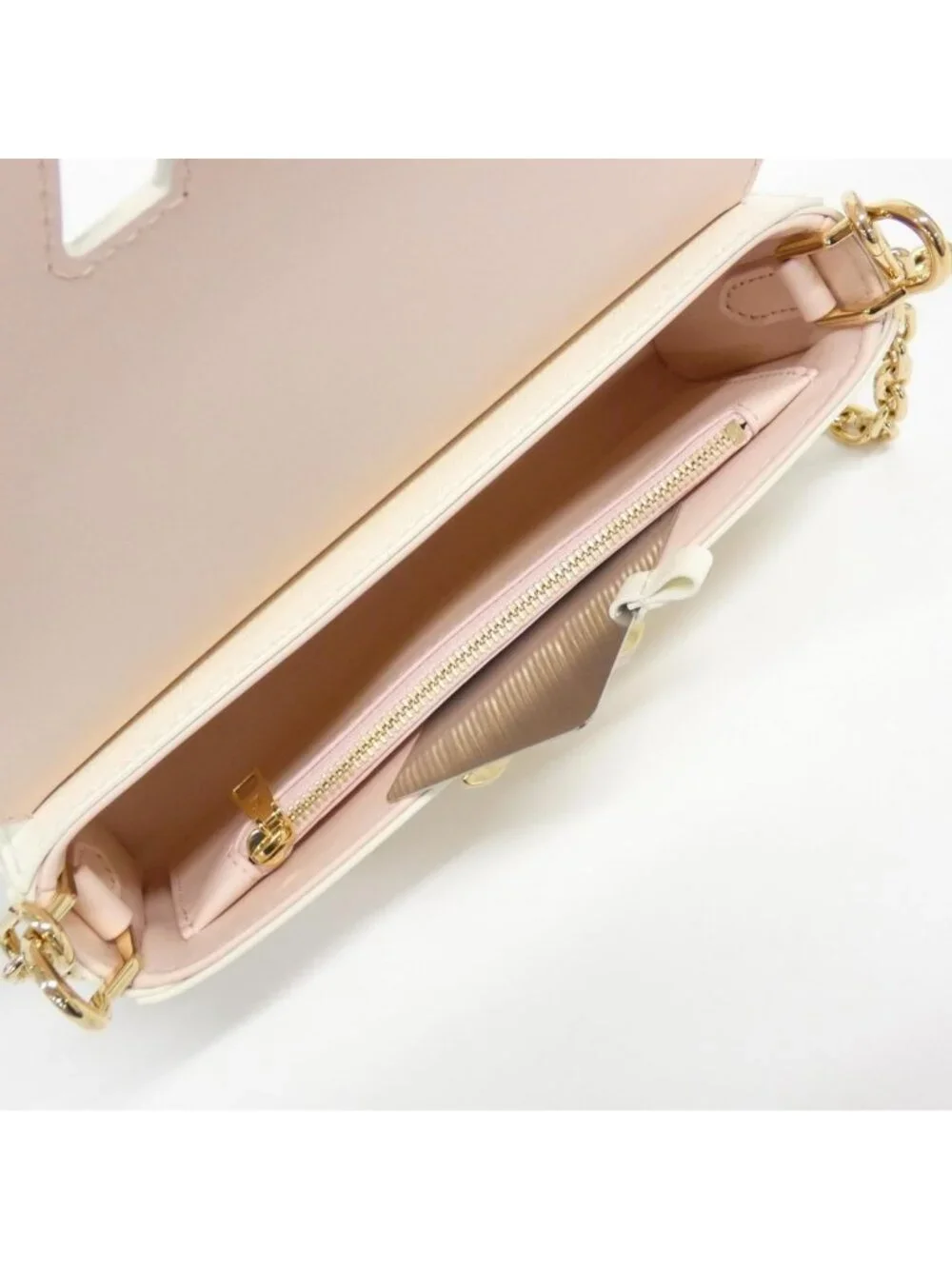 Louis Vuitton Twist West Shoulder Bag